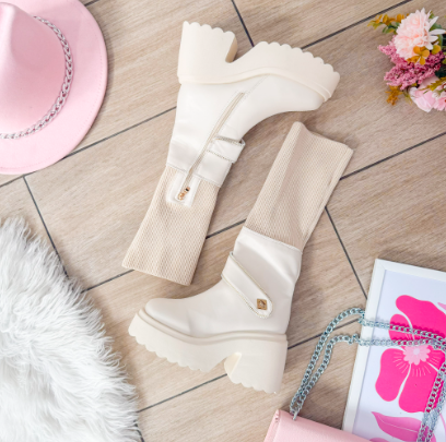Botas de Plataforma Beige, con tacon - plegables y ajustables - Festival Season 2025